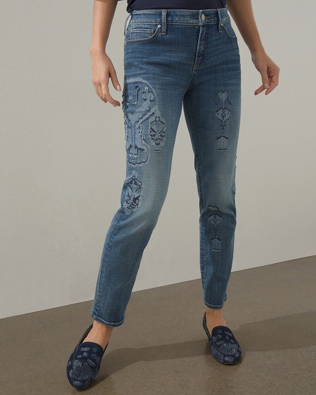 Chico's SO SLIMMING Girlfriend Laser Ikat Ankle Jeans