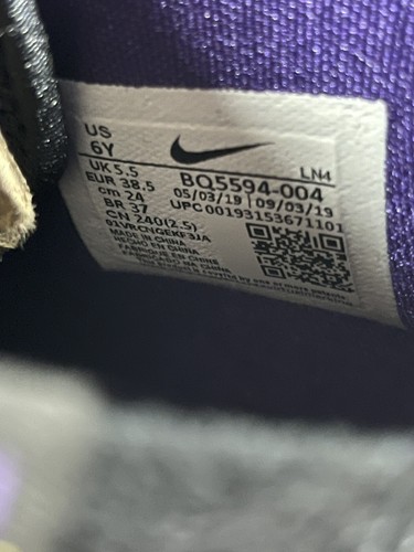 Nike LeBron XVII 17 GS Lakers EP Black Eggplant Amarillo BQ5594-004 Size 6Y - Picture 7 of 8
