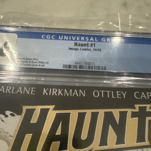 Haunt #1 CGC 9.6 McFarlane Capullo Kirkman 2009 - 第 2/4 張圖片