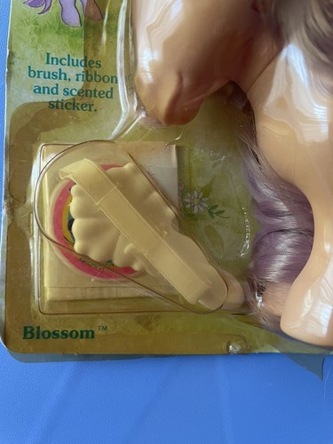 My Little Pony 1983, G1 BLOSSOM HASBRO Fabriqué à Hong Kong NRFB - Photo 3/6