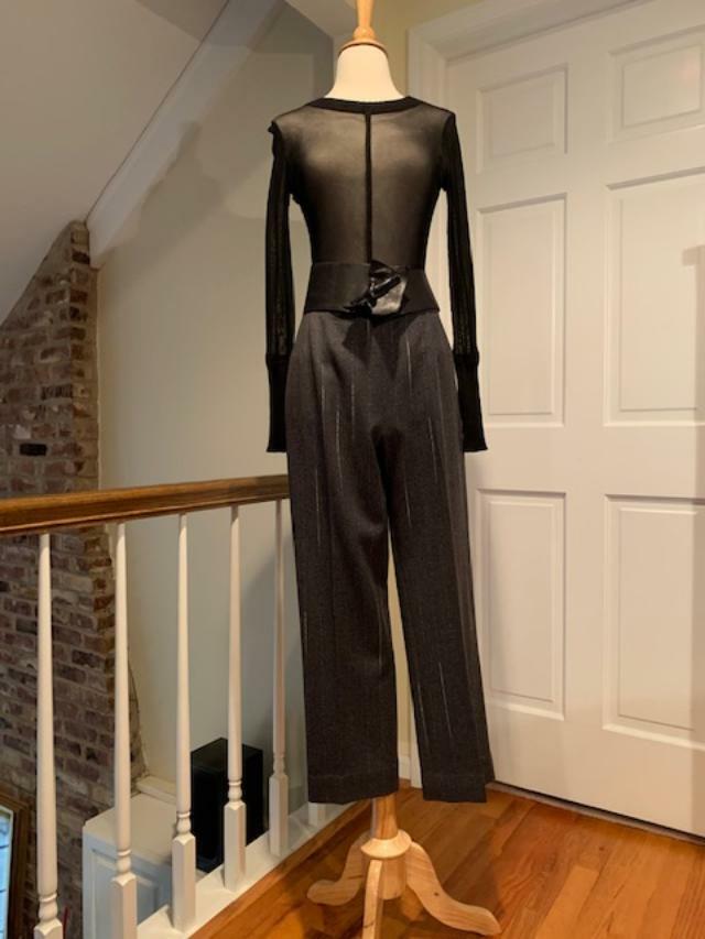 マドンナ Moschino Cheap and Chic Gray Striped Wool Wide Leg Cropped Pants