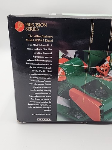 Allis Chalmers D-17 Tractor With New Idea Picker 1:16 Precision Series - Picture 22 of 24
