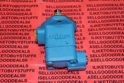 Eaton Vickers V10-1P4S-1A20 Hydraulic Vane Pump 396504-1 New