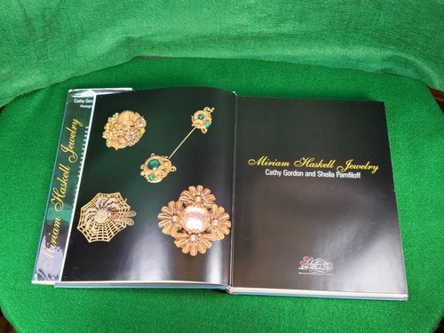 Miriam Haskell Jewelry by Cathy Gordon - Picture 4 of 12