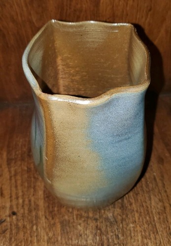 Japanese Brown Pottery Vase Hand Painted Glaze  - Picture 11 of 12