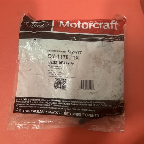 NEW 5-WIRE OXYGEN SENSOR- MOTORCRAFT# DY-1178; FORD# BL3Z-9F472-A, BL3A-9Y460-CA