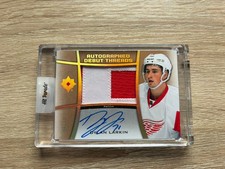 2015-16 Ultimate Collection Hockey DYLAN LARKIN Autographed Debut Threads /10 RC