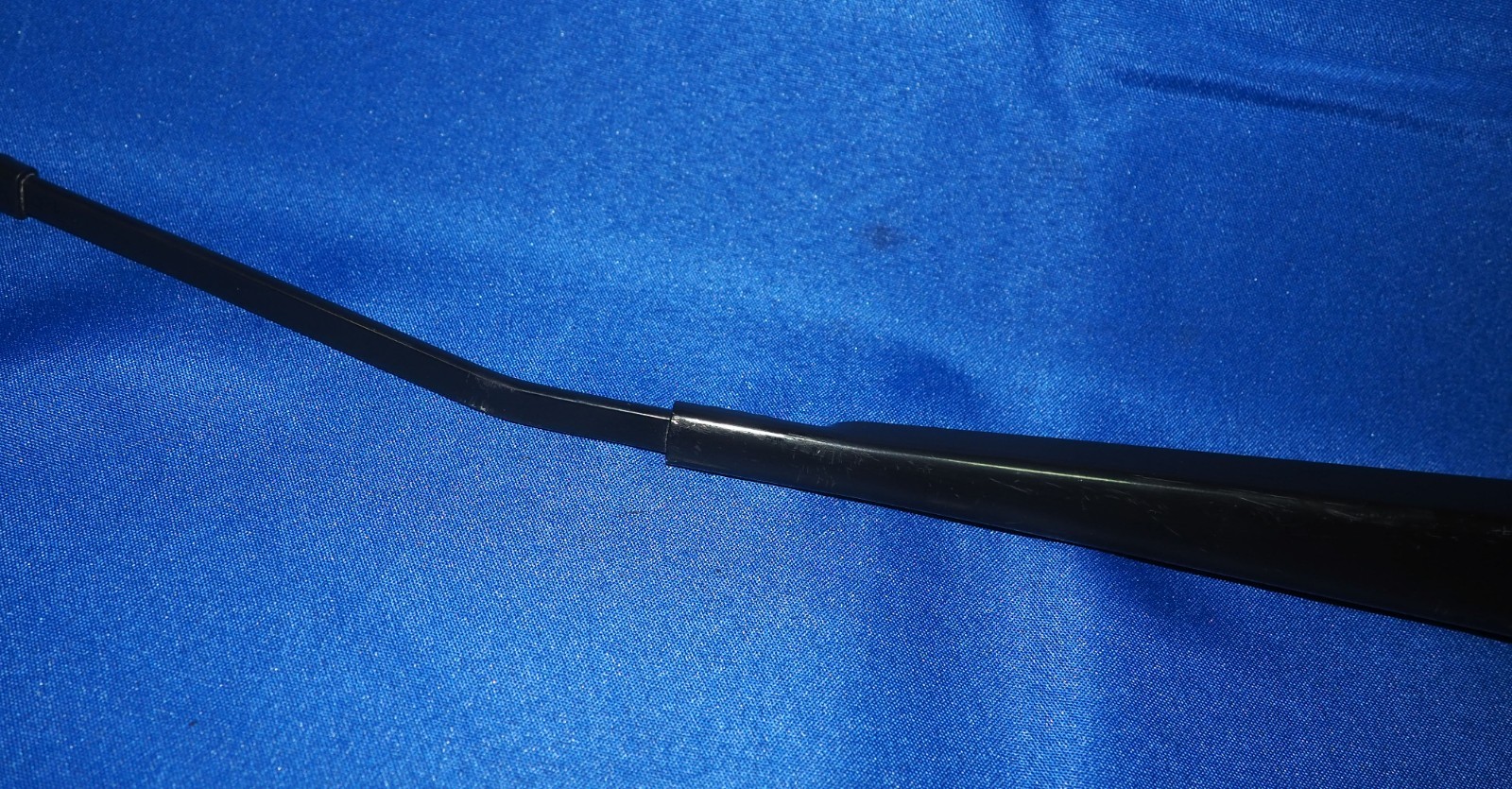 2022-2026 Maserati MC20 MCPura Windshield Wiper Arm OEM W/Warranty Nice!