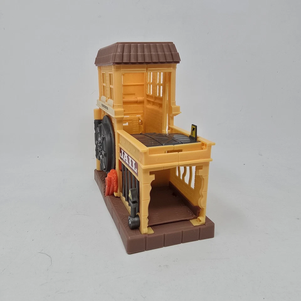 Mattel 2006 Matchbox Banco Robo Cárcel Coche Juego Acción para Coches Fundidos a Diecast Foto 2 de 4