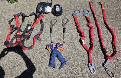 fall protection gear, this a great set of quality equipment. including pictured.