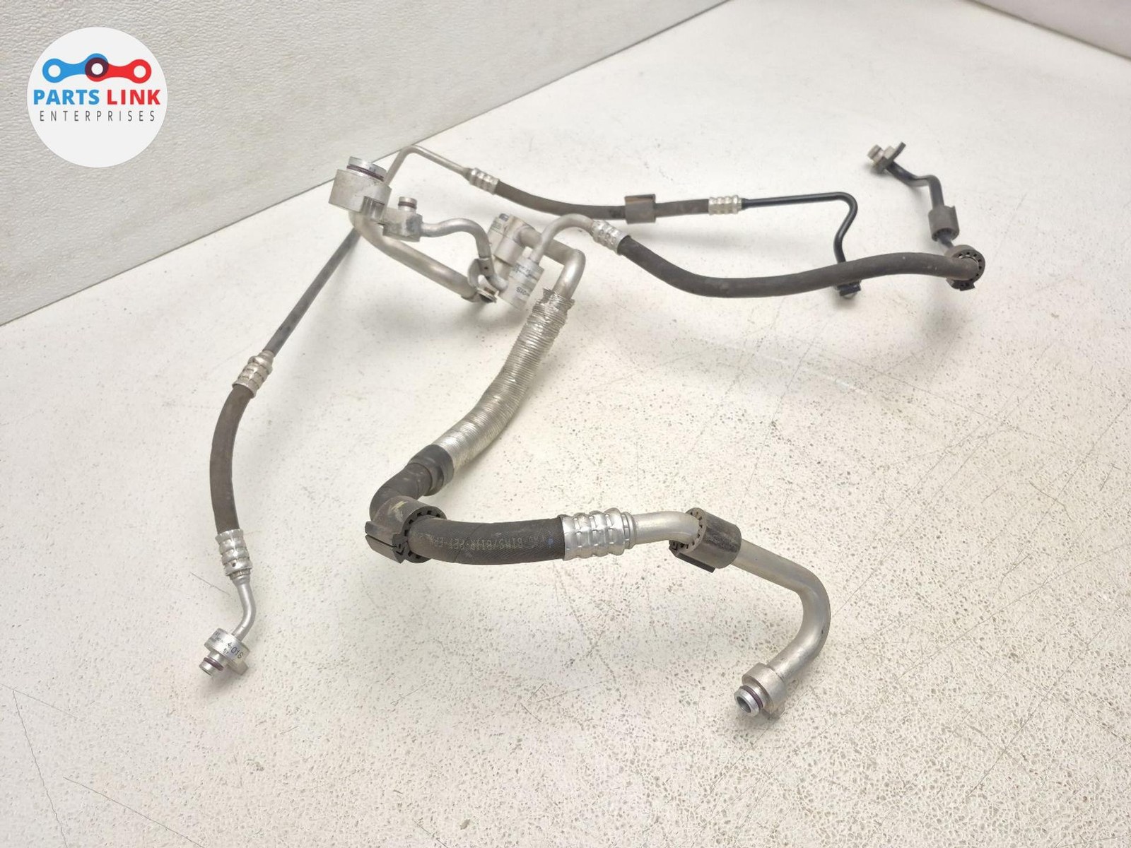 2016-20 BENTLEY BENTAYGA FRONT AC HOSE LINES CONDITIONER PIPE SET-3 OEM 6.0L 636