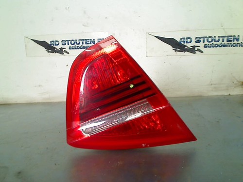 RÜCKLICHT LINKS BMW 3 serie (E90) Sedan 318i 16V (N46-B20B) 2005 6937459