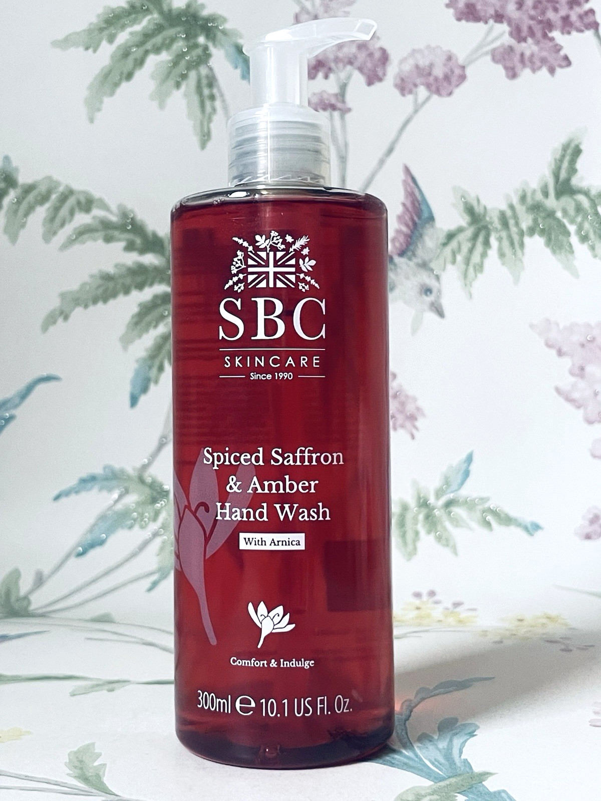 SBC Spiced Saffron And Amber With Arnica Hand Wash Indulgent Comforting 300ml