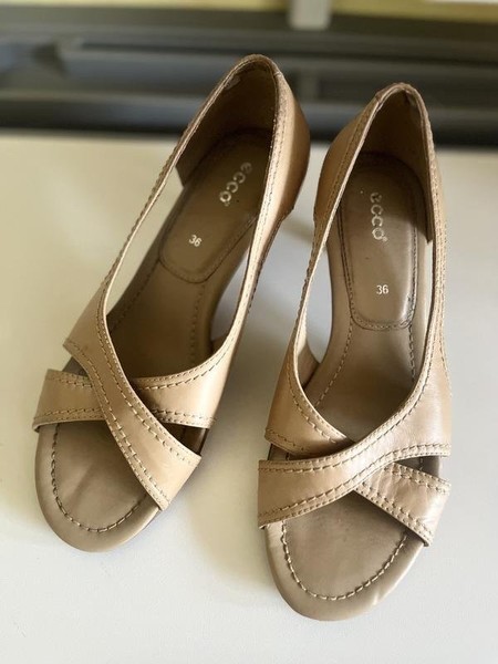 Women Ecco Heels Beige Leather 36 #3PXI