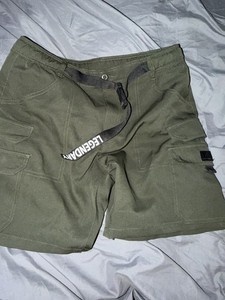 Ring of Fire Men’s Size Large Navy Cargo Shorts with Pockets