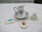 BROC ET CUVETTE PORCELAINE XIX POUR ANCIENNES POUPEES