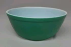 VTG Pyrex #403 Primary Green Mixing Nesting Bowl w Blue Tint 2 1/2 Qt USA  in GC