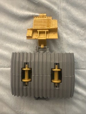 Destro's D.E.M.O.N. Rightside tank tread - Series 7 - 1988 - GI JOE - Hasbro