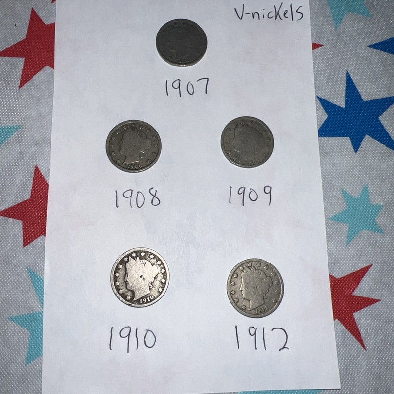 LOT OF 5 LIBERTY HEAD "V" NICKEL 1907-1912 5c COINS  About 115 YEARS OLD
