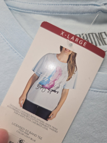 Britney Spears Blue Screen Print T Shirt Size XL, New with Tags 6012 - Picture 3 of 6