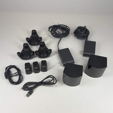 Lote de 2 HTC Vive Base Station 2.0 y 3 HTC Vive Tracker 3.0 LEER