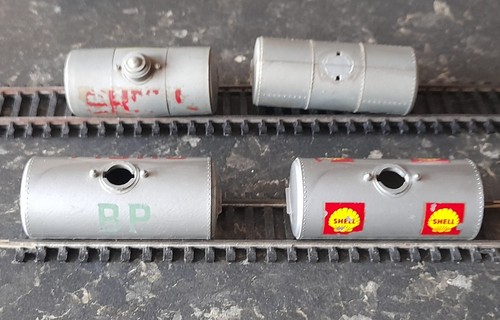 Hornby BP Shell Tank Wagon Tanks x4 - OO Gauge - Picture 3 of 6