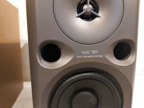 2x "DENON" "QUALTIY SPEAKERS" "NIPPON COLUMBIA" "100 Watts" Very Good Condition - Picture 5 of 7