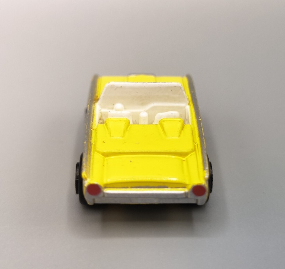 Picture 4 of 6