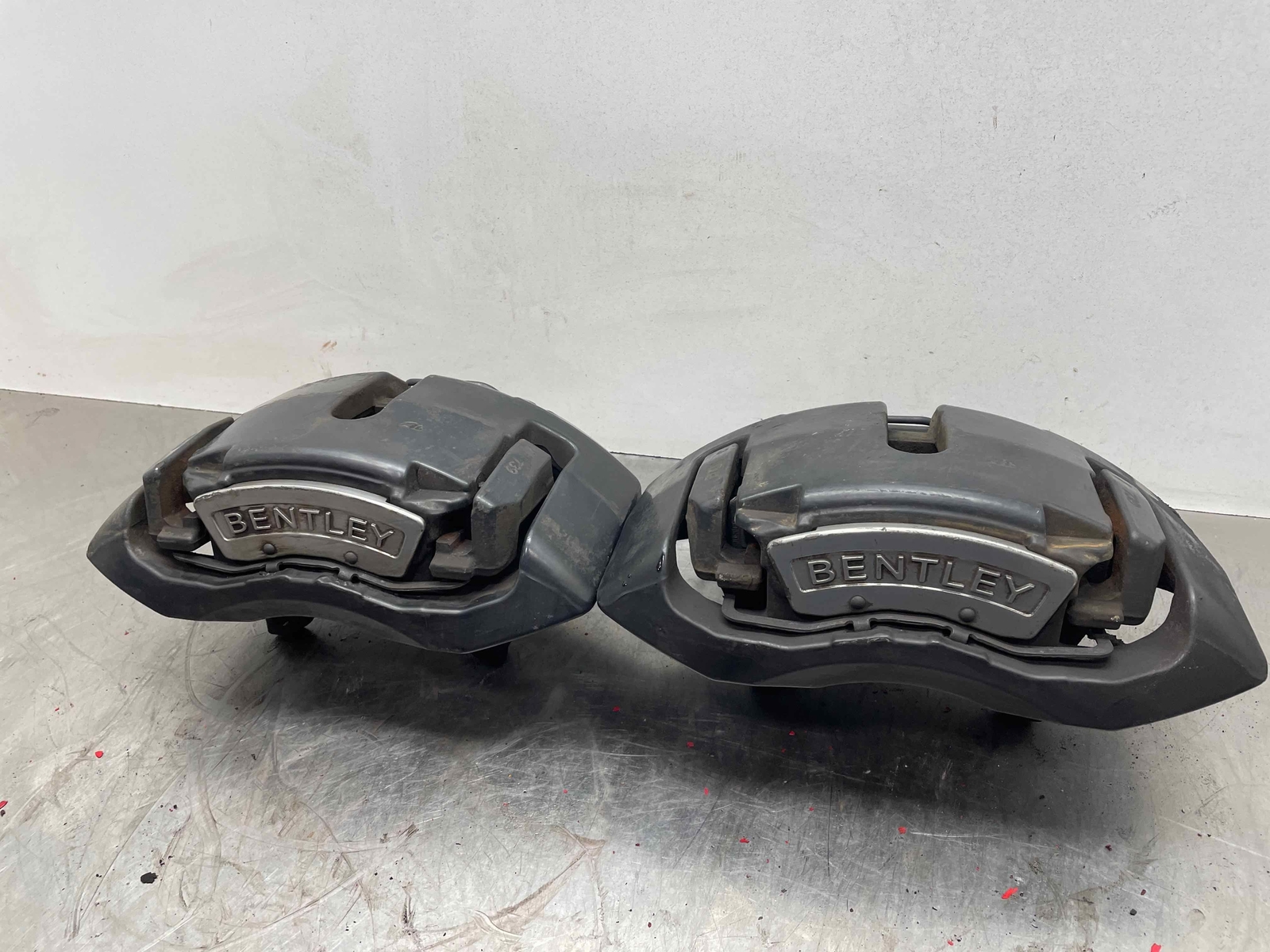 2009 Bentley Continental Flying Spur Sedan Set Of Two Fronts Brake Calipers 09