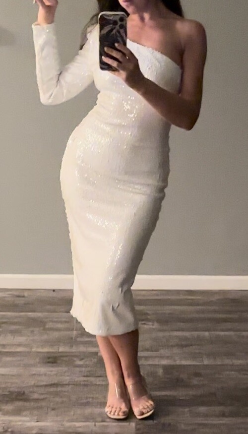 bcbg long sleeve sequin dress BCBG Max Azria Sequin Dress , Size: XXS, LOVE this