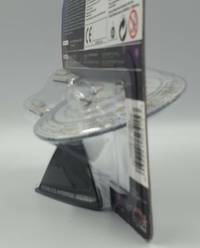 STAR TREK : U.S.S. ENTERPRISE 1701-D, ENTERPRISE 1701-A & KLINGON BIRD OF PREY - Picture 10 of 11