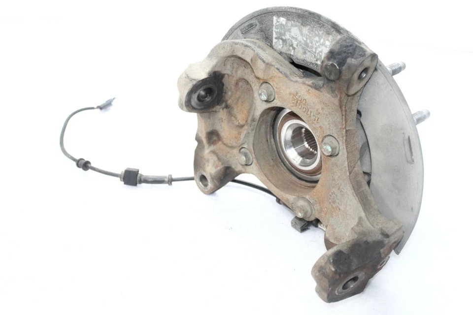 2001-2006 CHEVY SILVERADO GMC SIERRA FRONT RIGHT 8 LUG KNUCKLE SPINDLE 4WD H0311 - Image 4 of 4