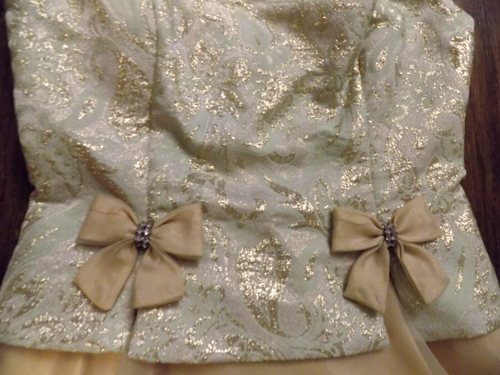 Picture 4 of 23