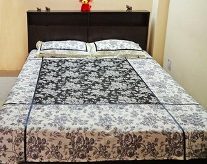 King Size Cotton Double Bed Bedsheet With 2 Pillow Covers Bedroom
