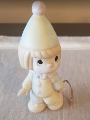 1995 Precious Moments ''Bless The Days Of Our Youth'' Porcelain Figurine 16004