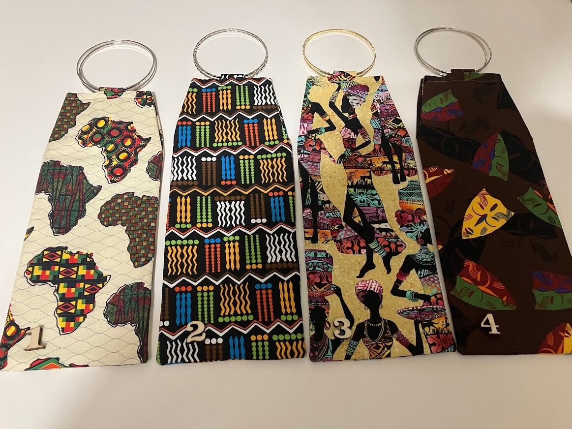 bangle cell phone purses-image