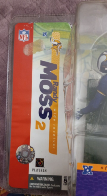 McFARLANE NFL FIGURE RANDY MOSS 2 # 84 NFL MINNESOTA VIKINGS