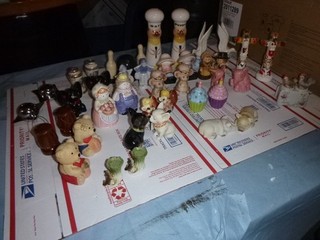 #11 Lot of 21 Salt & Pepper Shakers All Different All Have Stoppers