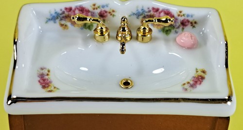 Reutter Porcelain Sink Mirror & Shelf Set NIB Dollhouse Furniture Germany - Picture 2 of 5