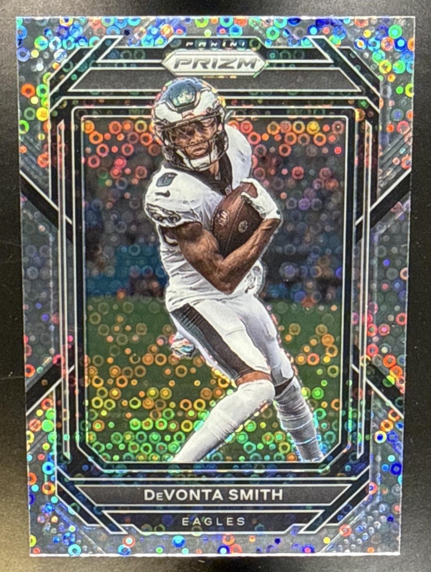 2022 Panini Football Prizm DeVonta Smith No Huddle #237 Philadelphia Eagles