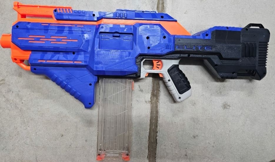 【US仕様 / 値下げしました】ナーフ 電動　NERF INFINUS Nerf Infinus N-Strike Elite Toy Motorized Blaster with Speed-Load