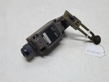 JACOBSEN LF128 NG1H0-510 ROLLER LIMIT SWITCH 