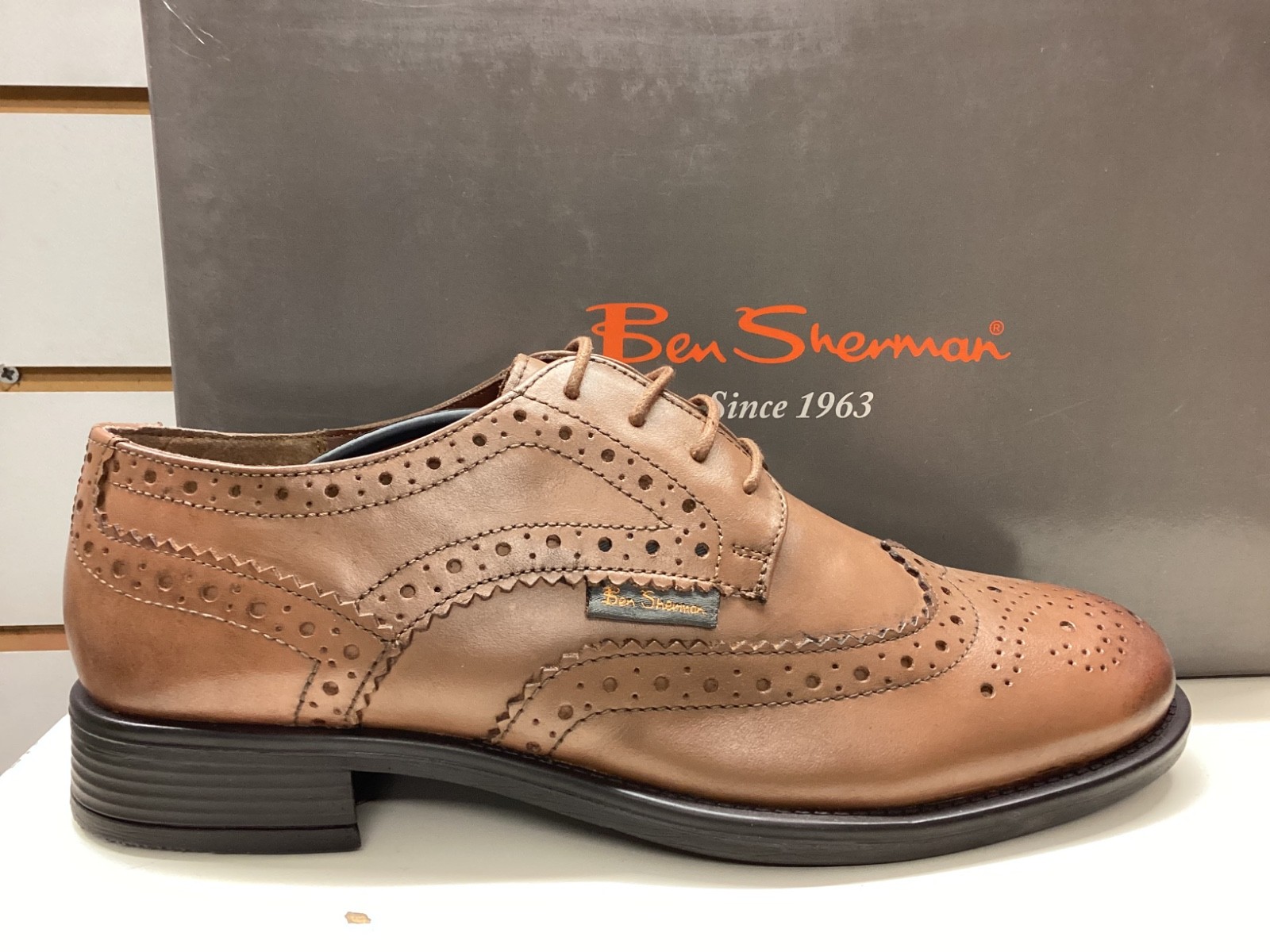 Ben Sherman Brogue Shoes Tan Burnished Leather Lace Up Brogues Men's UK 6 EU 40