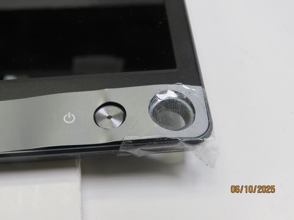 ASUS ZEN SCREEN MB16AC HD PORTABLE [BH8] - Image 3 of 4