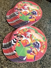 Lot 23 McDonald’s Plastic Melamine Christmas Holiday Plates Seasons Greetings 95