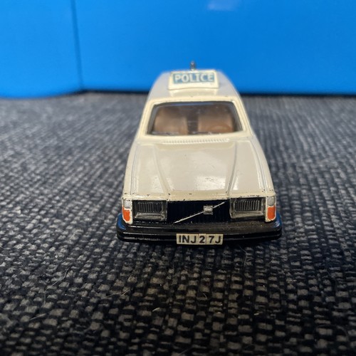 Rare Dinky Volvo 265 DL Estate Police No 243 Die Cast made in England - Picture 3 of 9