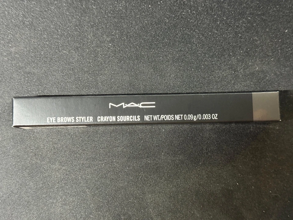MAC Eye Brow Styler Crayon Sourcils - Stud - 0.003 oz / 0.09 g - New in Box - Image 2 of 2