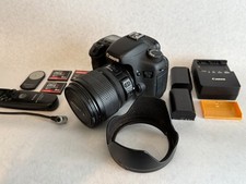 Canon EOS 7D, EF-S 15-85mm f/3.5-5.6 IS USM Lens, Accessories