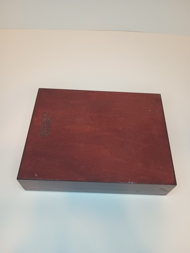 2 Vintage Anheuser Busch Playing Card Decks 2003 Complete + Wooden Case - Picture 6 of 7