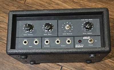 Vintage STAGE UNIVOX Echo Chamber EC100 Guitar Delay Effect Tape
